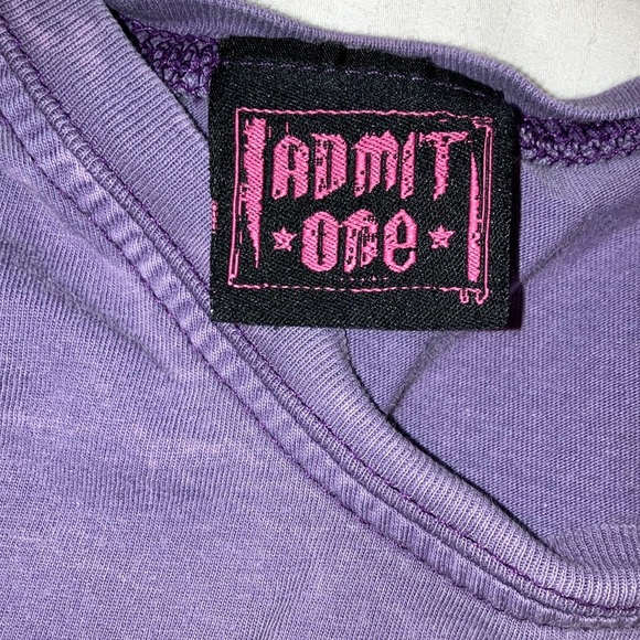 Pink Floyd dark Lavender Tee women’s size medium - 100% cotton - with FLAWS - Picture 4 of 15